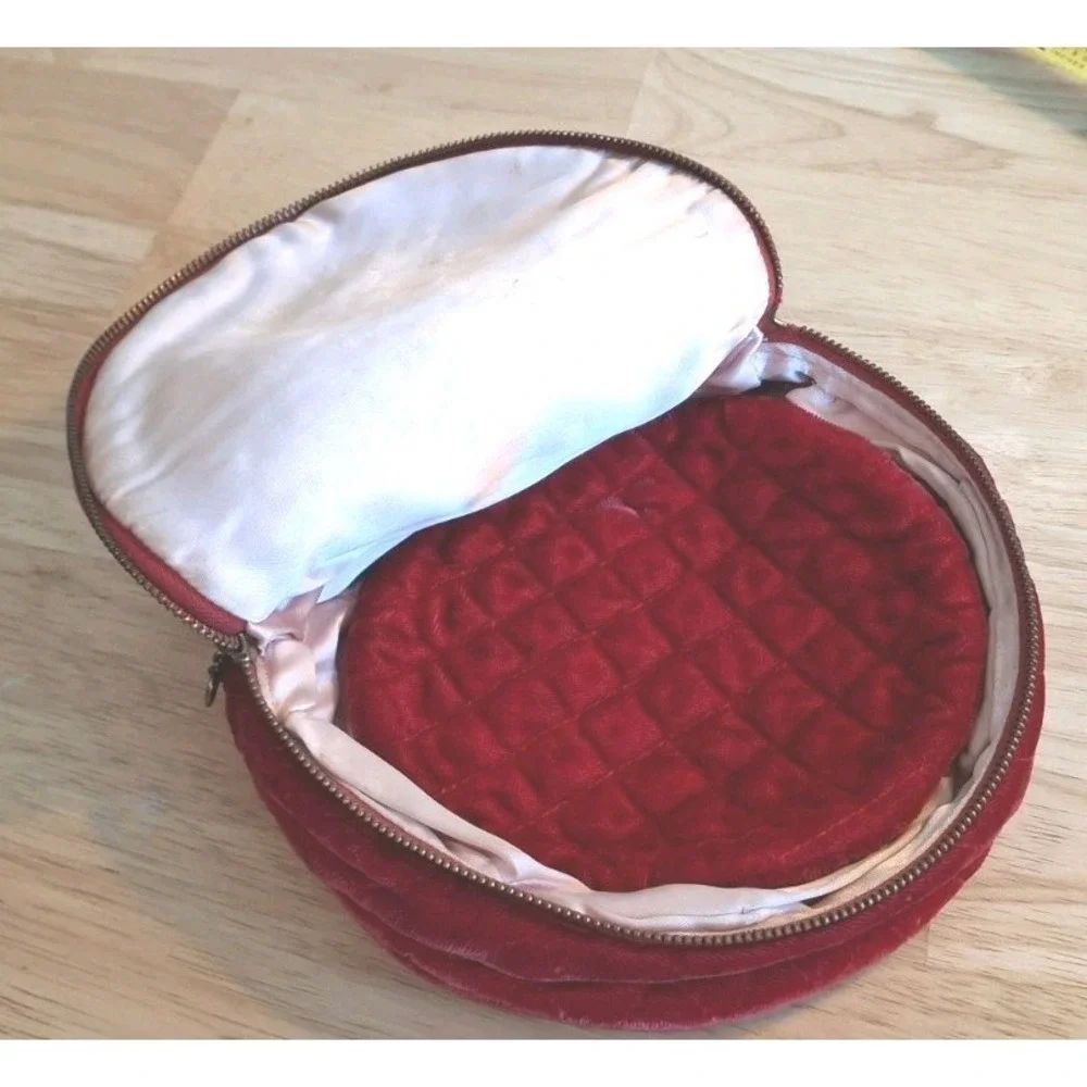 Vintage Red Quilted Velvet Travel Jewelry Case Round Satin Lined Organizer